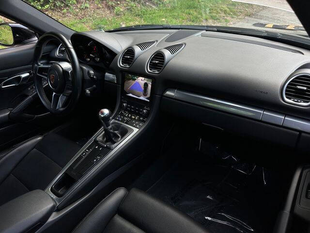 2018 Porsche 718 Cayman