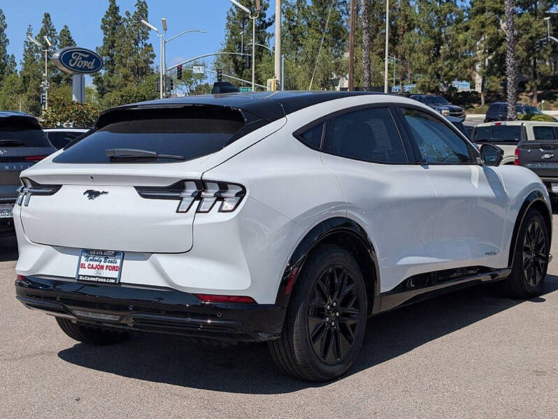 2025 Ford Mustang Mach-E Premium