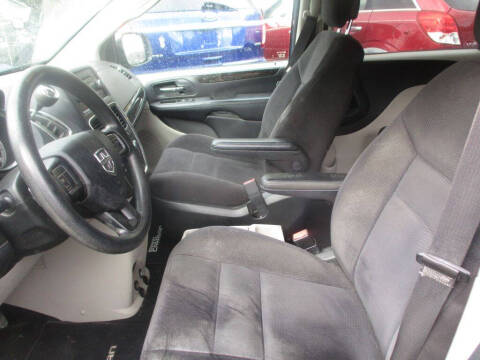 2014 Dodge Grand Caravan SE