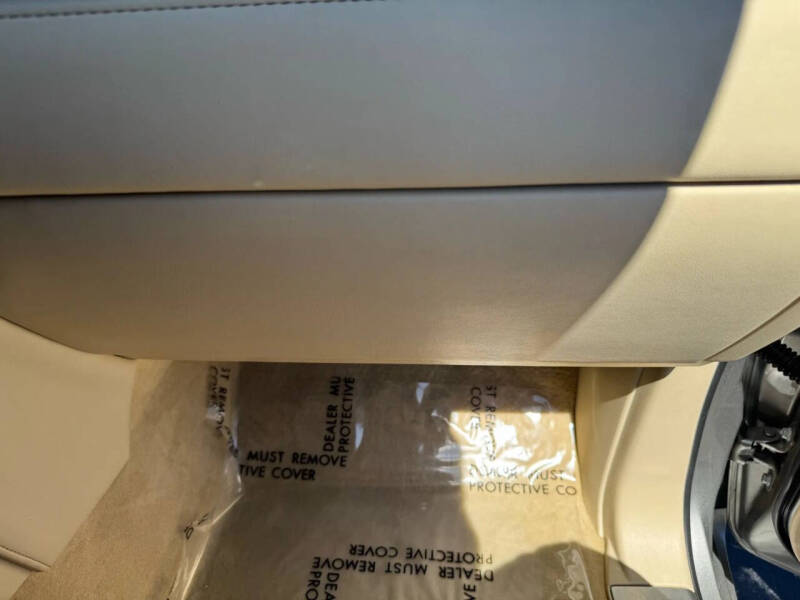 2020 Lexus LX 570 Two-Row