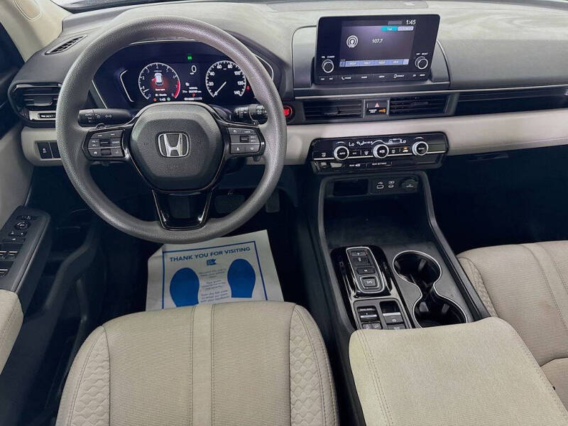 2023 Honda Pilot LX