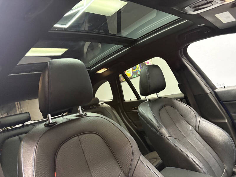 2017 BMW X1 xDrive28i