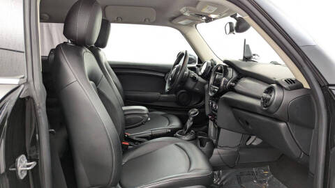 2016 MINI Hardtop 2 Door Cooper