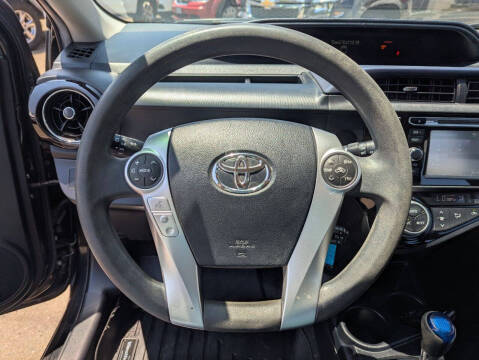 2016 Toyota Prius c Two