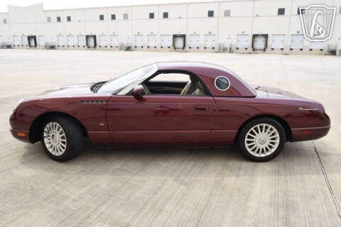 2004 Ford Thunderbird Deluxe