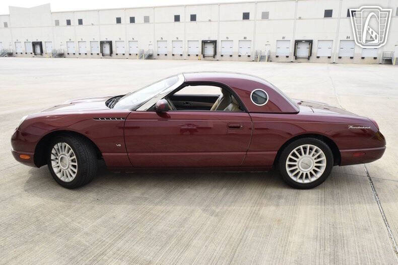 2004 Ford Thunderbird Deluxe