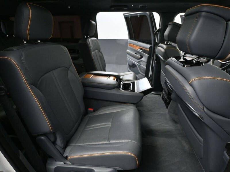 2023 Jeep Grand Wagoneer L Series II