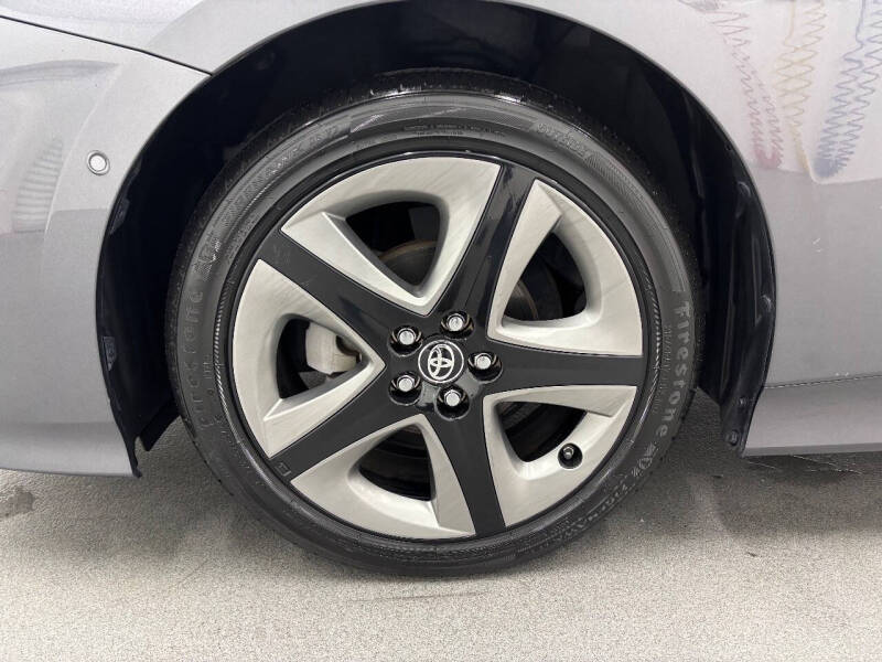 2021 Toyota Prius XLE