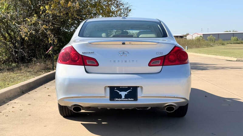 2011 Infiniti G25 Sedan Journey