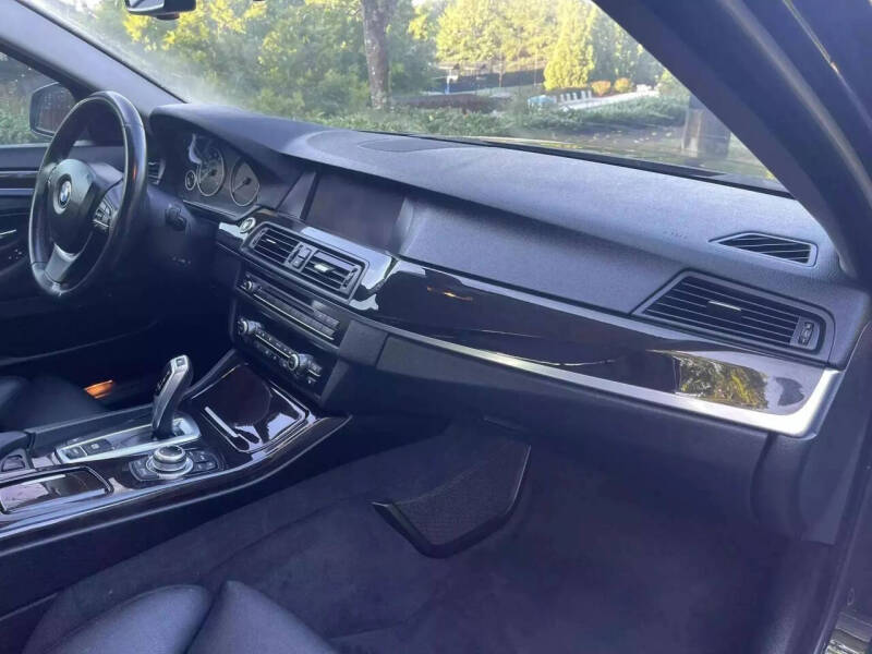 2011 BMW 5 Series 535i xDrive