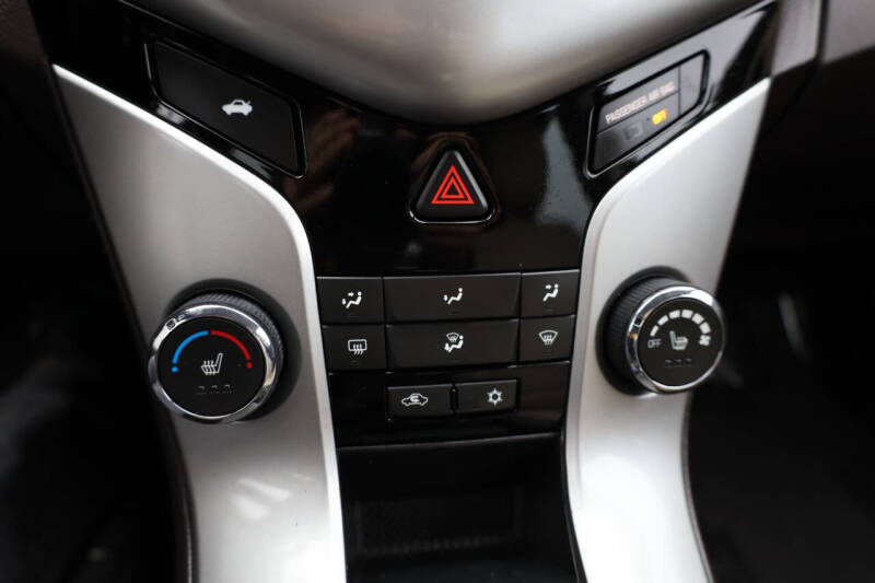 2015 Chevrolet Cruze 2LT Auto