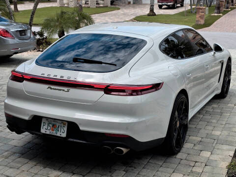 2015 Porsche Panamera S E-Hybrid
