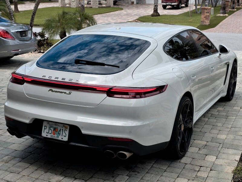 2015 Porsche Panamera S E-Hybrid