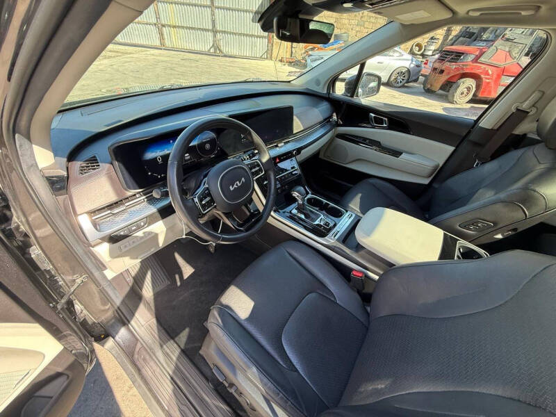 2023 Kia Carnival SX Prestige