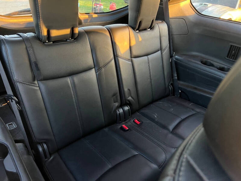 2014 Nissan Pathfinder SL