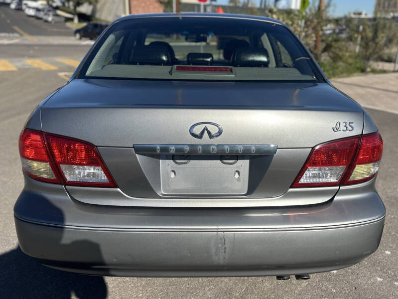 2003 Infiniti I35
