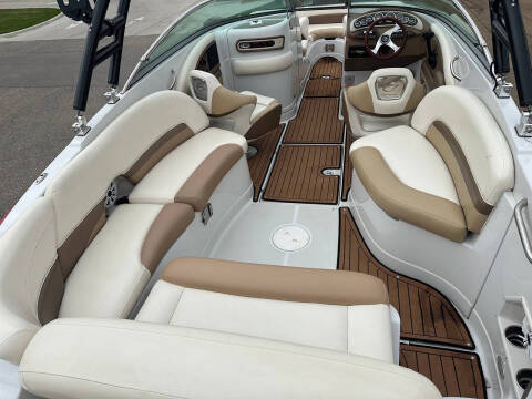 2013 Crownline E260 XS