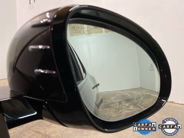 2024 Genesis GV60 Standard