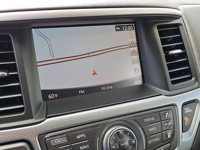 2018 Nissan Pathfinder SL