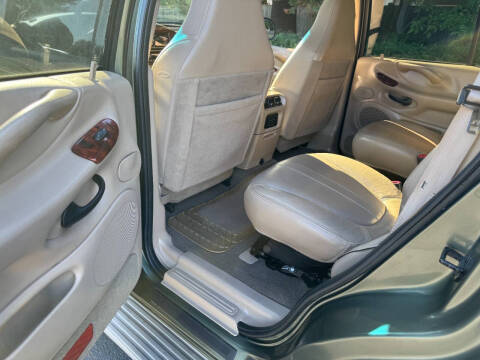 2001 Ford Expedition Eddie Bauer