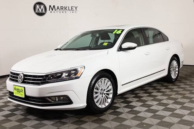 2016 Volkswagen Passat