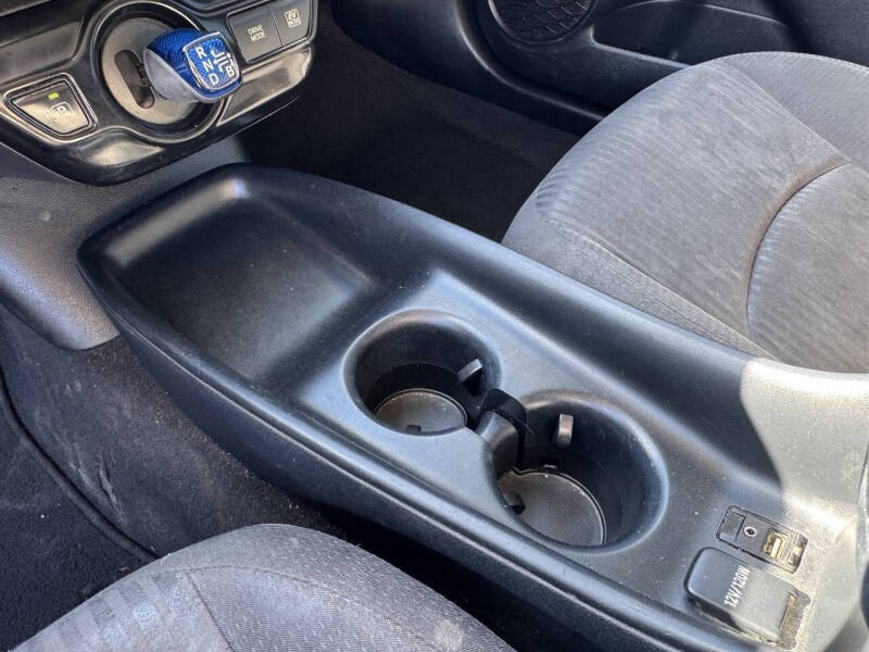 2016 Toyota Prius Two