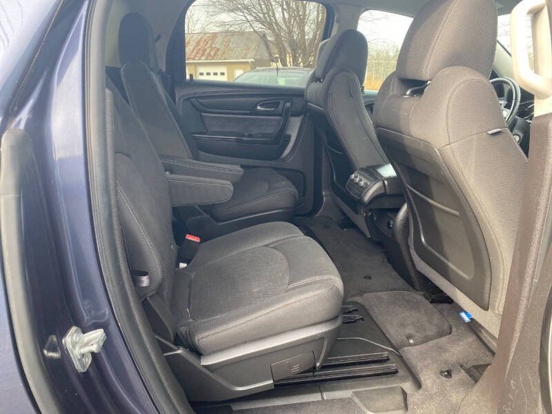 2013 GMC Acadia SLE-2