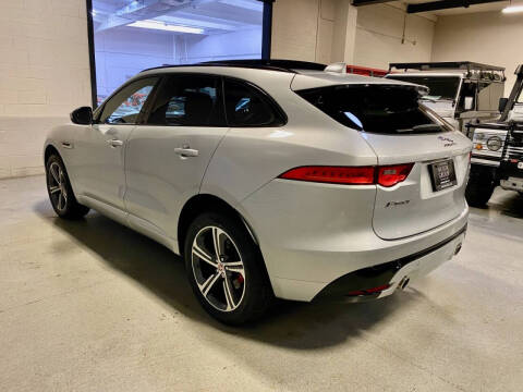 2019 Jaguar F-PACE S
