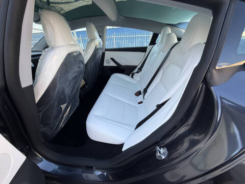 2026 Tesla Model 3 Premium