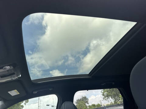 2023 Kia Sorento Plug-In Hybrid SX Prestige