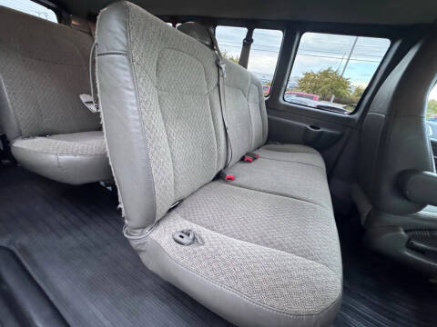 2022 Chevrolet Express LS 3500