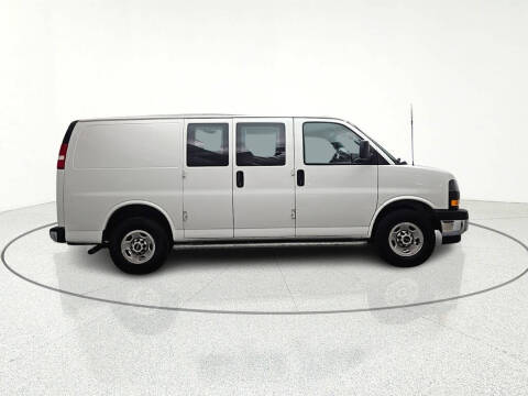 2020 GMC Savana 2500
