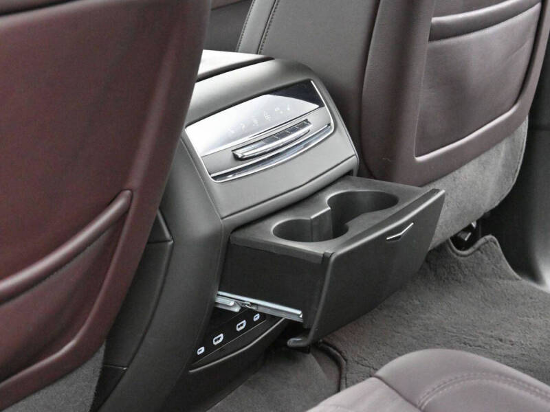 2024 Cadillac Escalade Premium Luxury Platinum