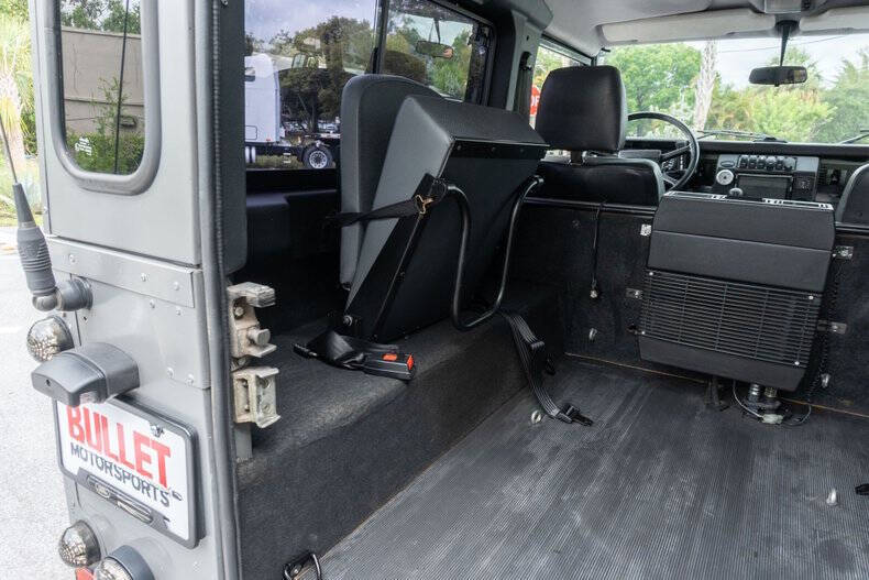 1991 Land Rover Defender