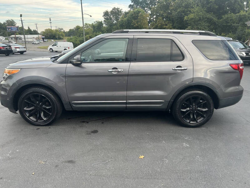 2014 Ford Explorer Limited's photo