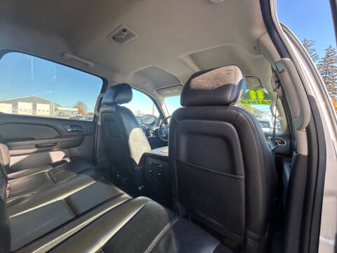 2011 Chevrolet Avalanche LT