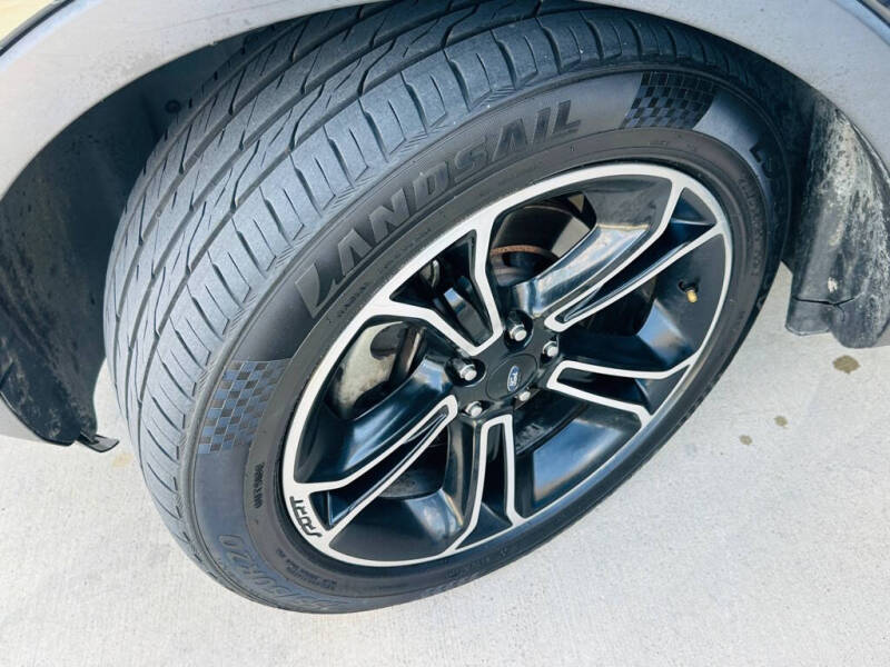 2015 Ford Explorer Sport