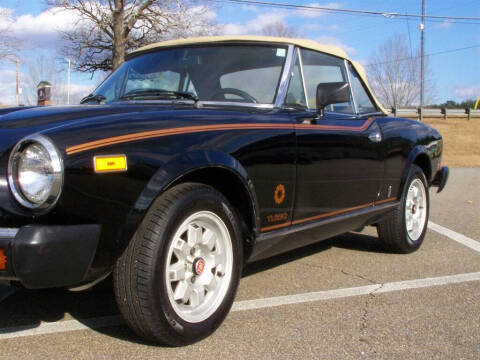 1982 FIAT 2000 Spider