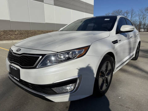 2013 Kia Optima Hybrid for sale at ELMHURST CAR CENTER in Elmhurst IL
