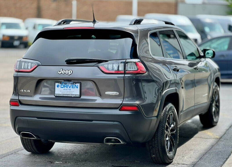 2022 Jeep Cherokee Latitude Lux