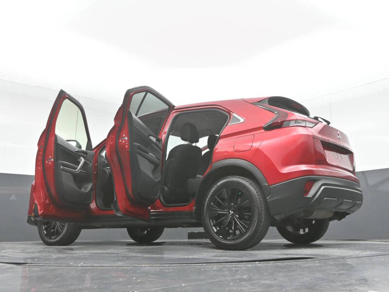 2022 Mitsubishi Eclipse Cross LE