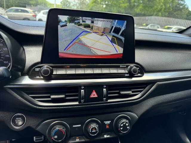 2021 Kia Forte GT Line