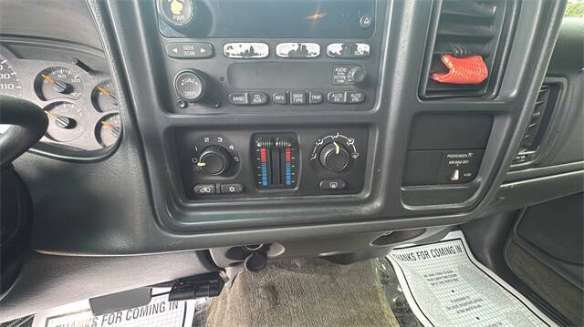 2004 GMC Sierra 2500HD