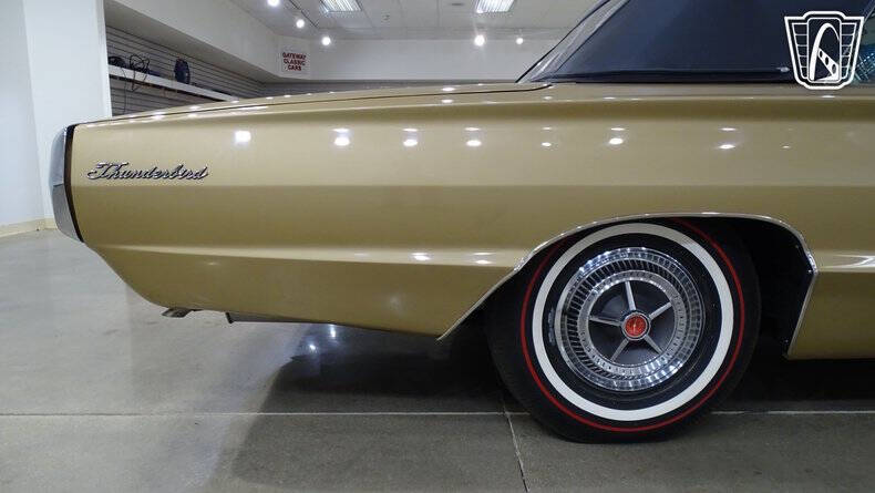 1966 Ford Thunderbird