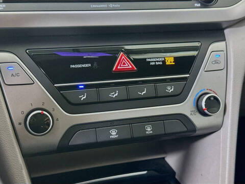 2017 Hyundai Elantra