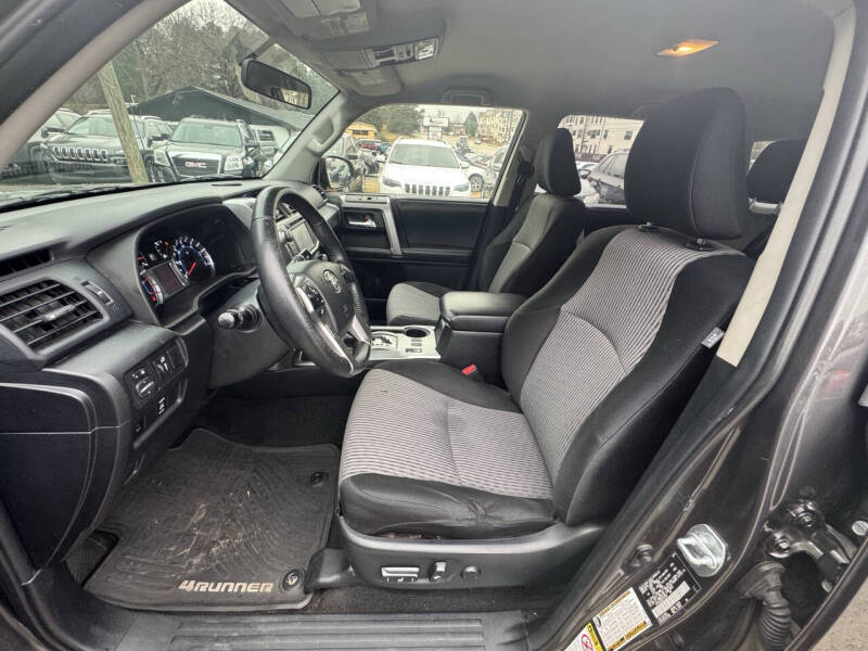 2014 Toyota 4Runner SR5