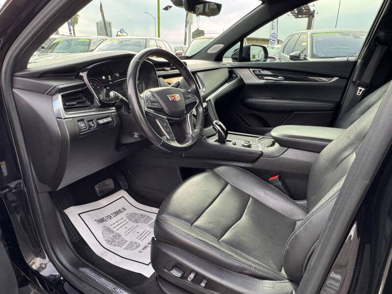 2021 Cadillac XT5 Premium Luxury