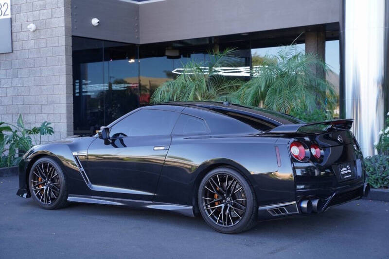 2017 Nissan GT-R Premium