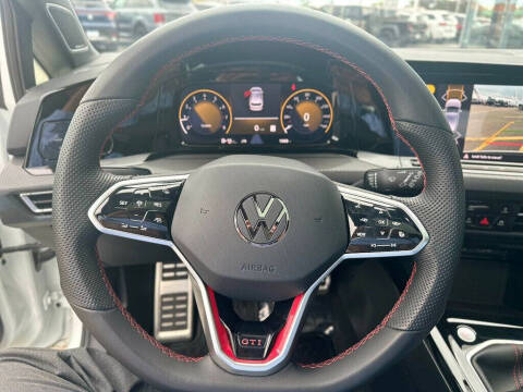 2024 Volkswagen Golf GTI 380 SE