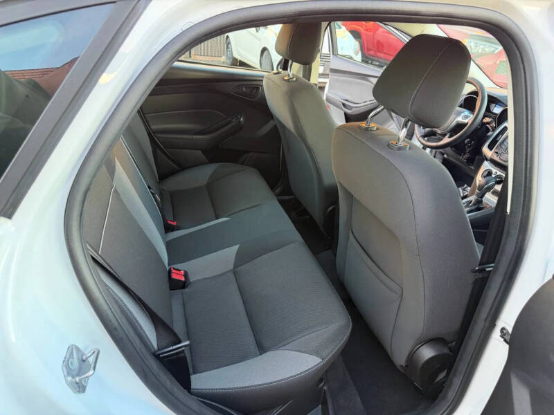 2012 Ford Focus SE